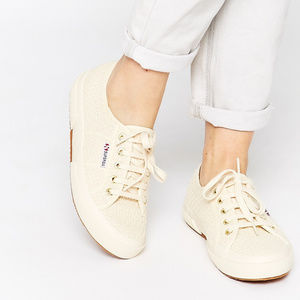 📣sale!! 📣 Superga 2750 Cream Woven Plimsolls